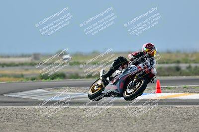 media/Apr-18-2025-TrackDaz (Fri) [[45f5874c44]]/A Group/Session 1 (Turn 7)/